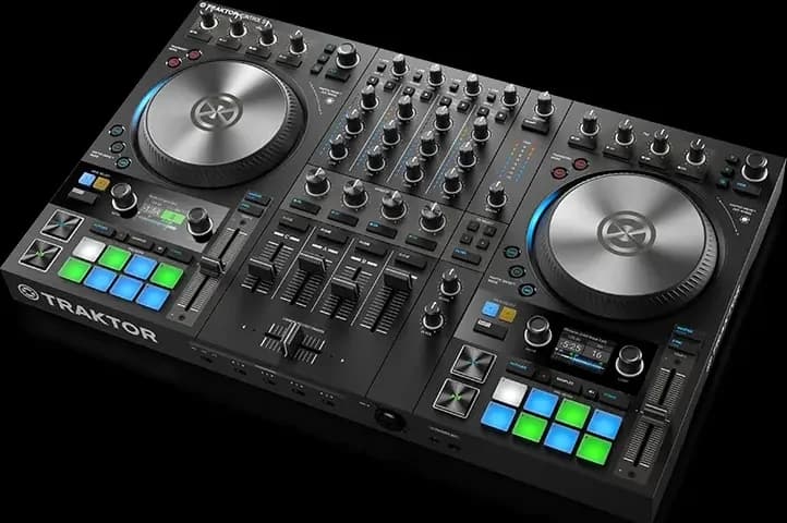 Native Instruments Traktor Kontrol S4 MK3 at an angle