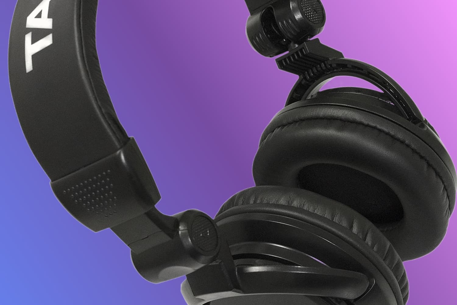 The Tascam TH-02 Sounds Decent but Falls Apart Too Quickly