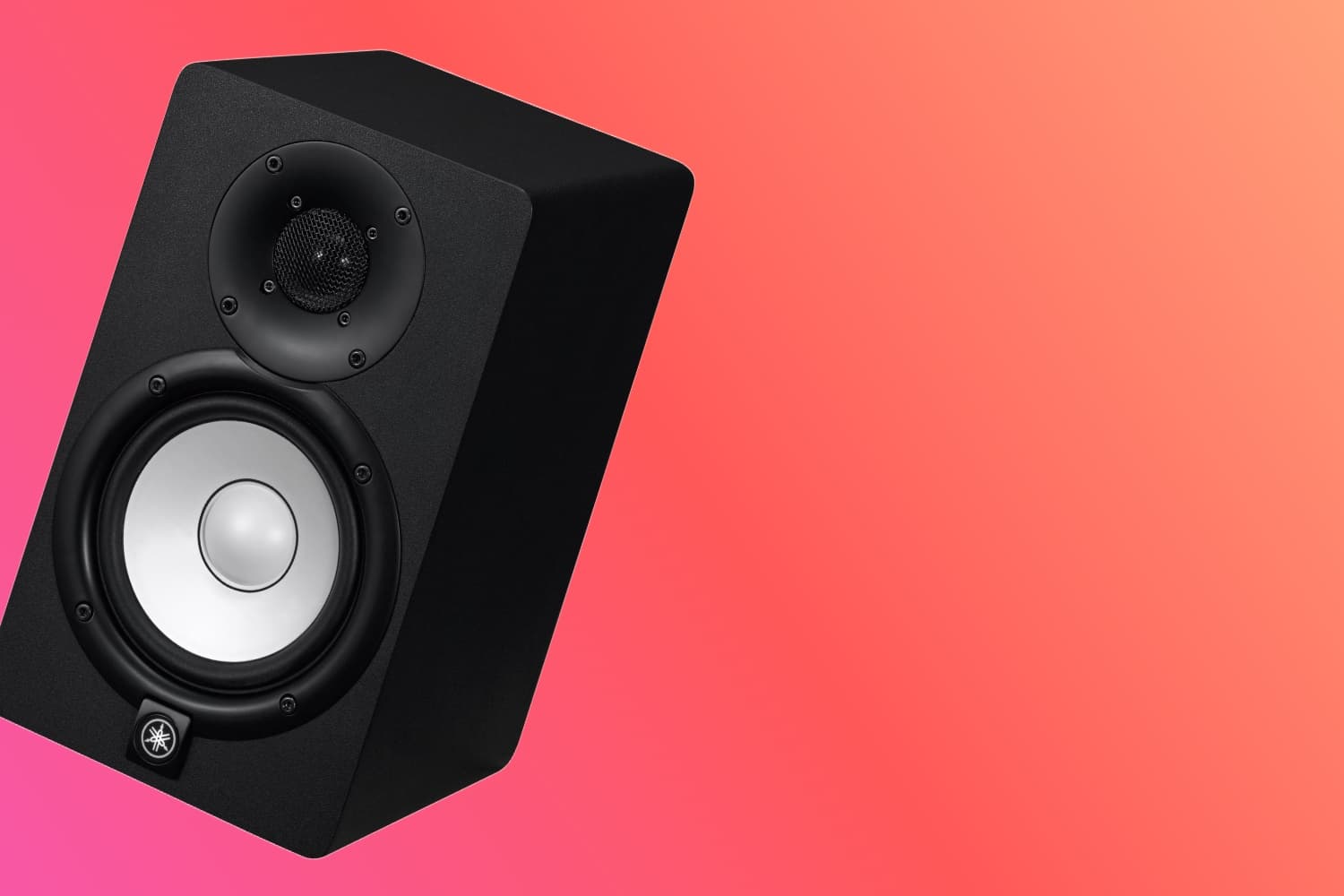 The Yamaha HS5 Is Still the Industry Benchmark for Flat Sound