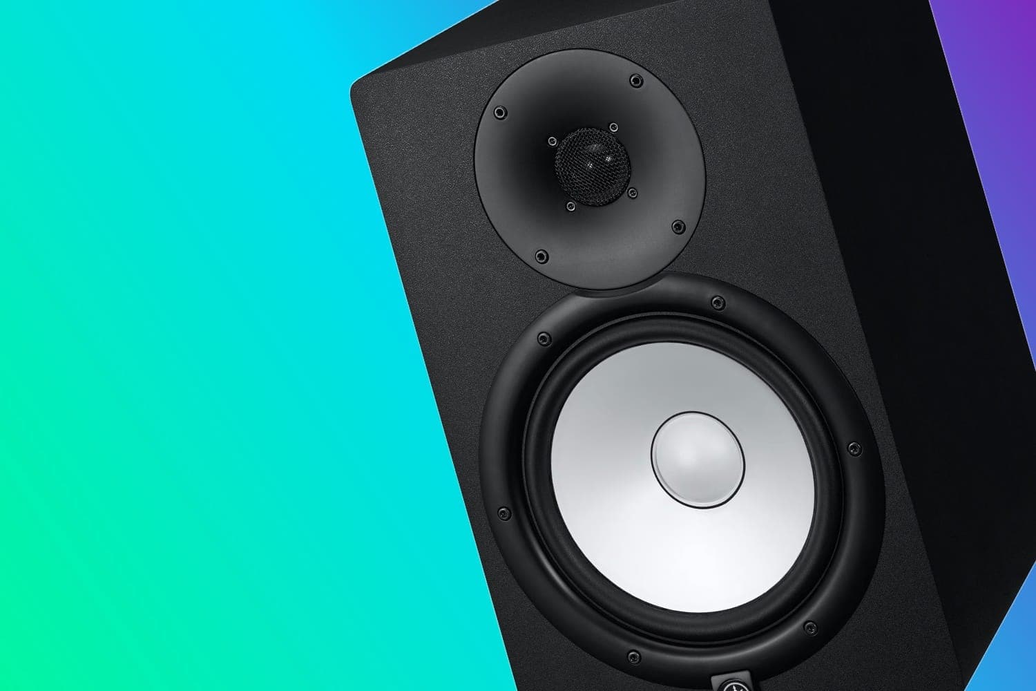 The Yamaha HS8 Offers Unparalleled Accuracy If You Have the Room