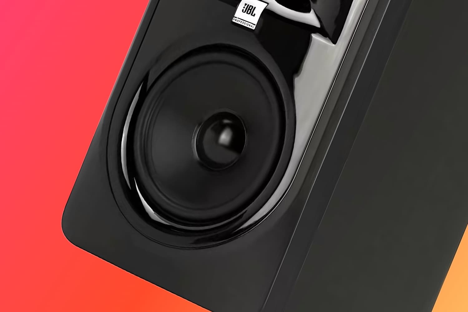 The JBL 306P MkII Is Flat, Accurate, and Still Holding Its Own