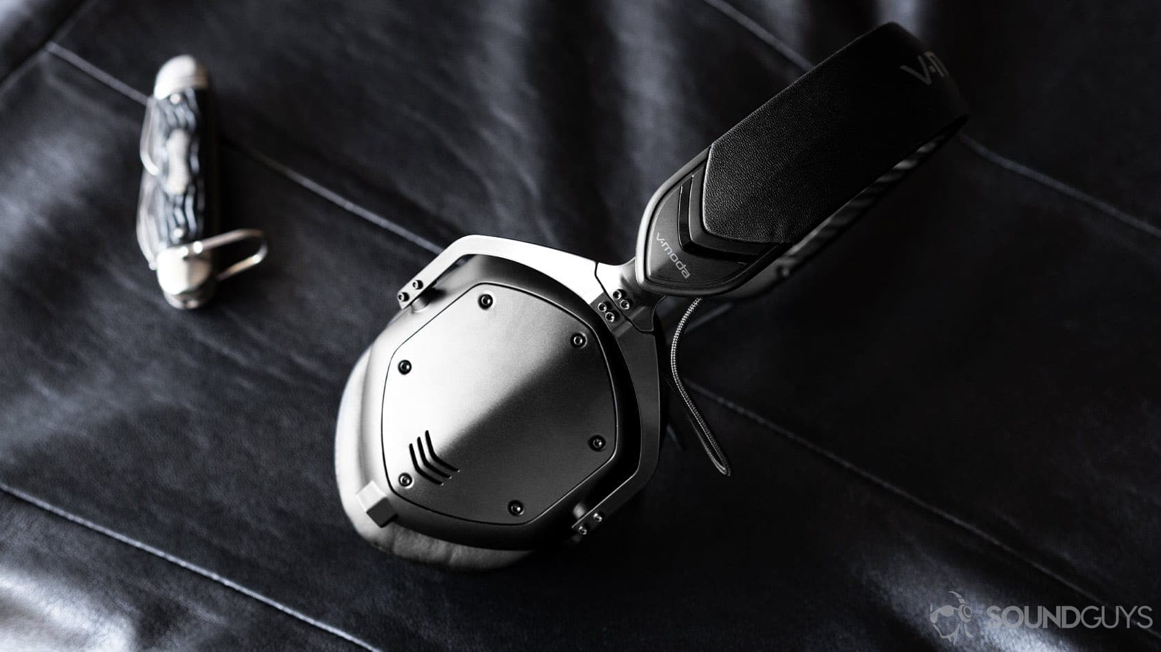 Militärische Robustheit trifft auf audiophilen Sound in den V-Moda M-100
