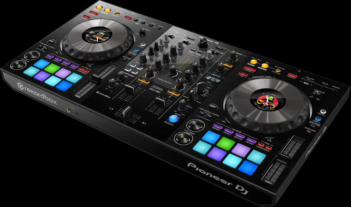 Pioneer DJ DDJ-800 at an angle