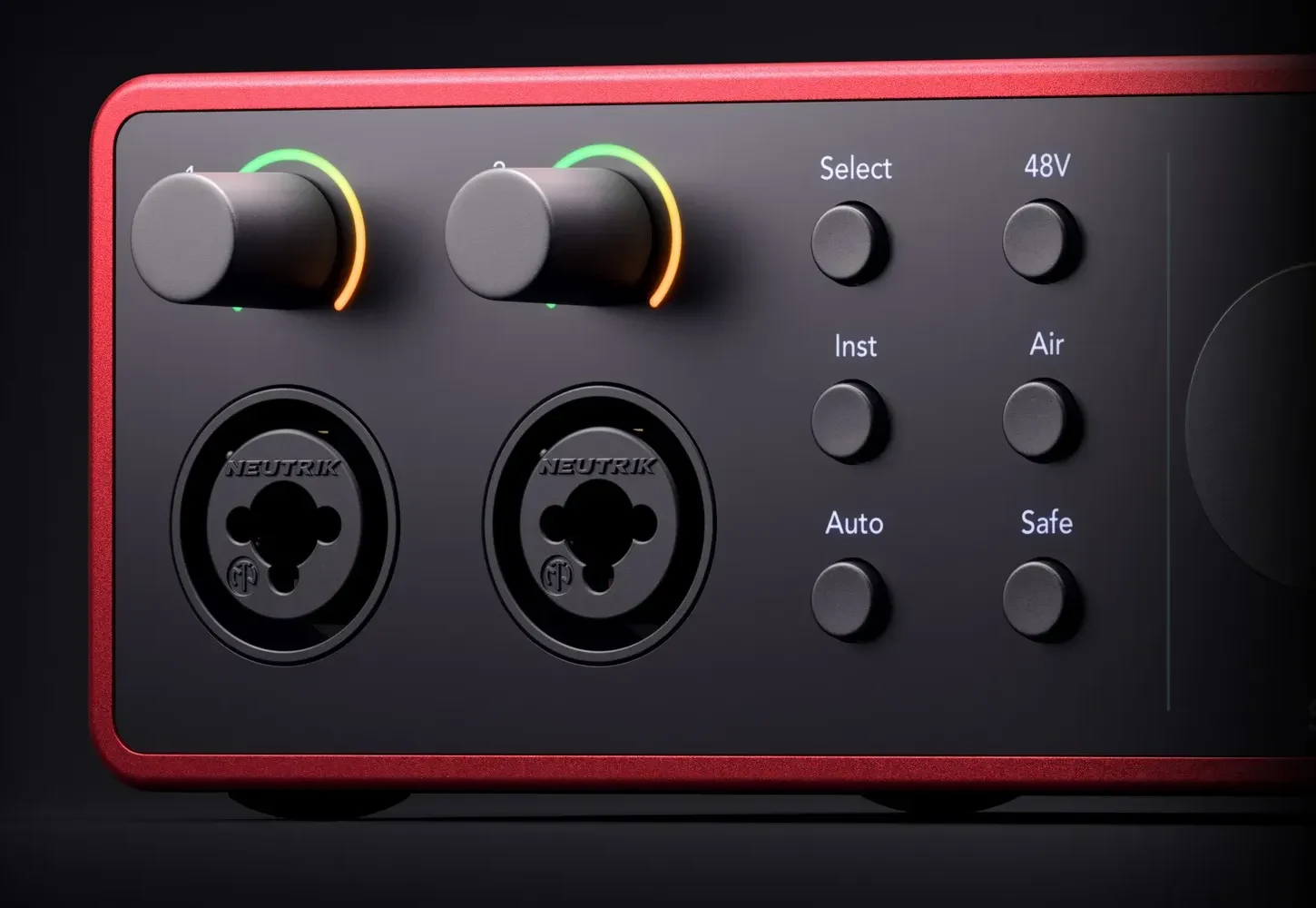Combo inputs and preamp buttons on the Focusrite Scarlett 4i4 (4th Gen)