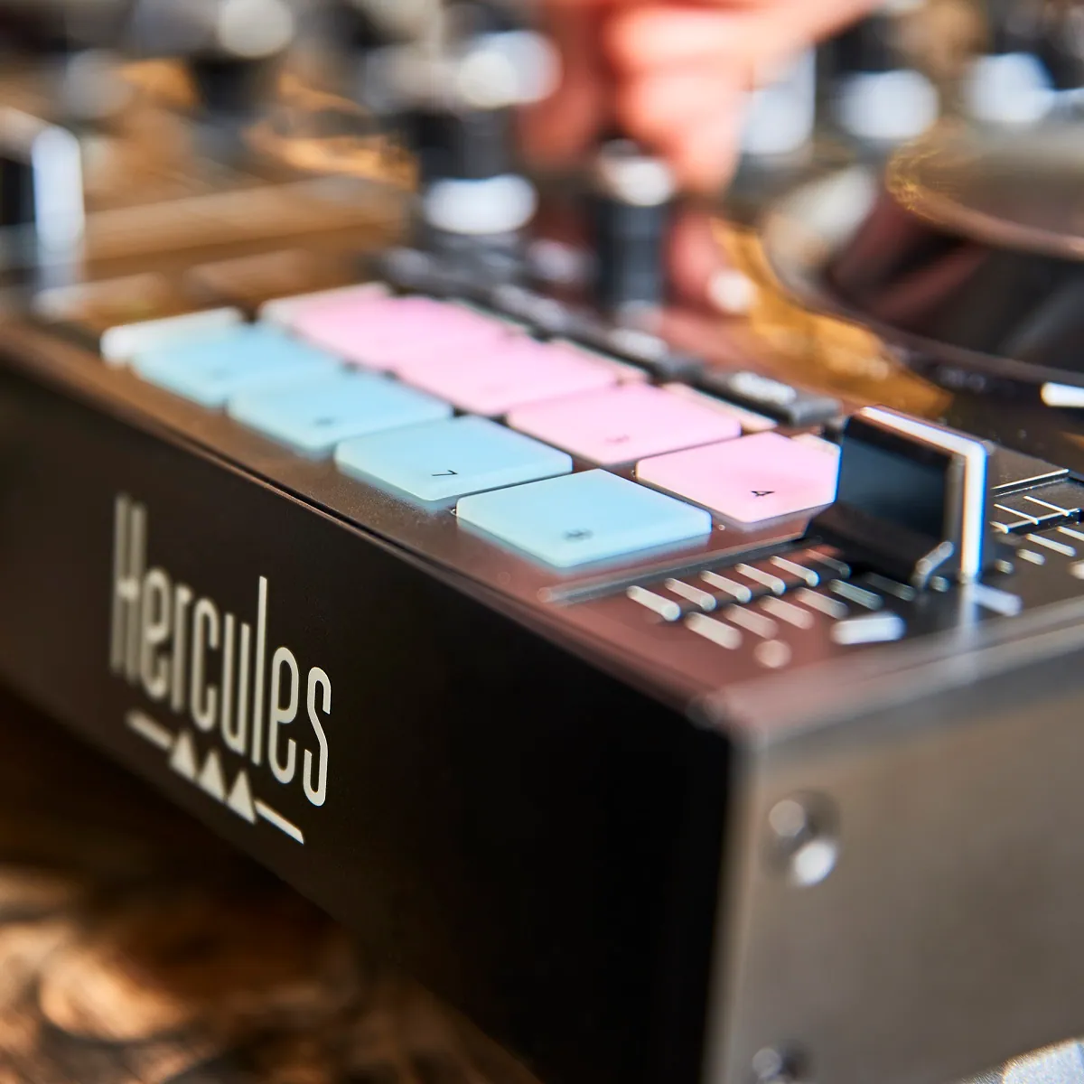 Performance pads on the Hercules DJControl Inpulse 500