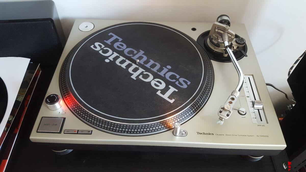 The Complete History of The Technics 1200 DJ Turntable