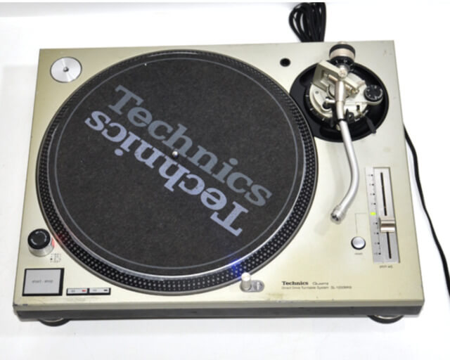The Complete History of The Technics 1200 DJ Turntable